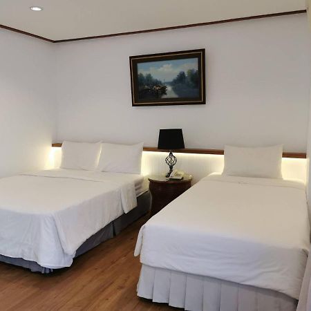 Baanbusarin Hotel Hua Hin Ngoại thất bức ảnh