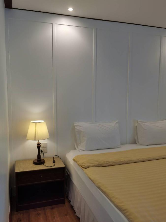 Baanbusarin Hotel Hua Hin Ngoại thất bức ảnh